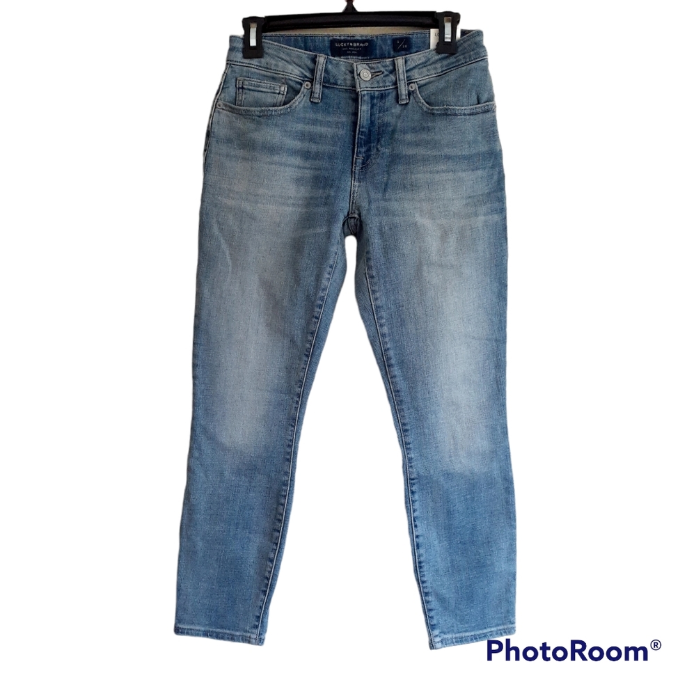 NEW LUCKY BRAND JEANS SIZE 2/26